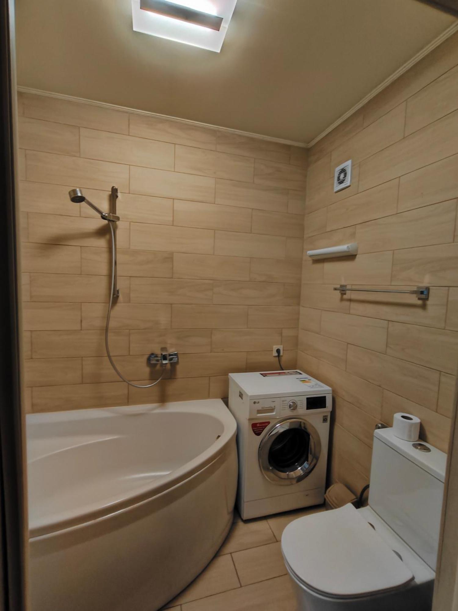 Vanilla Vip Apartment Lviv Luaran gambar