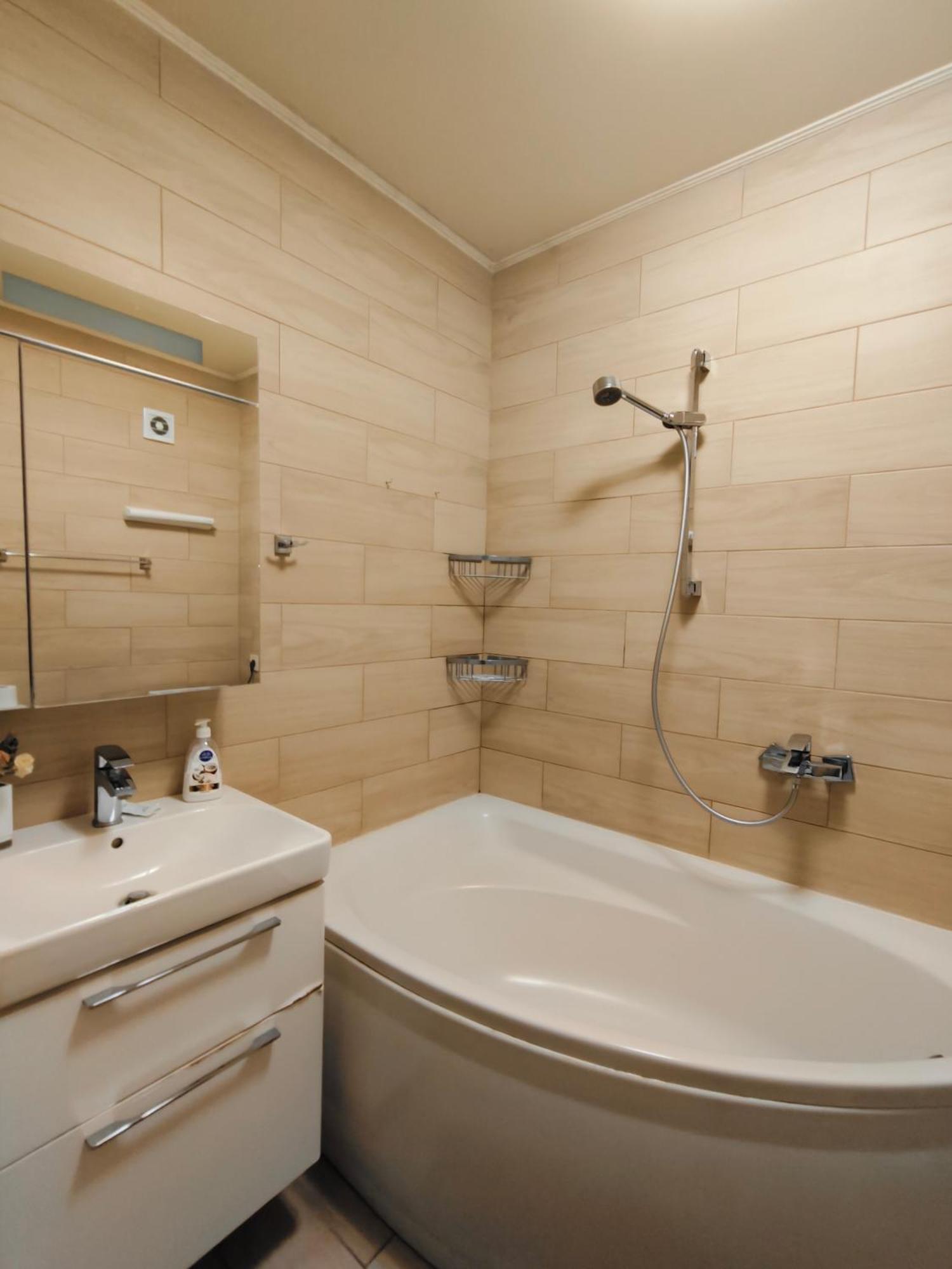 Vanilla Vip Apartment Lviv Luaran gambar